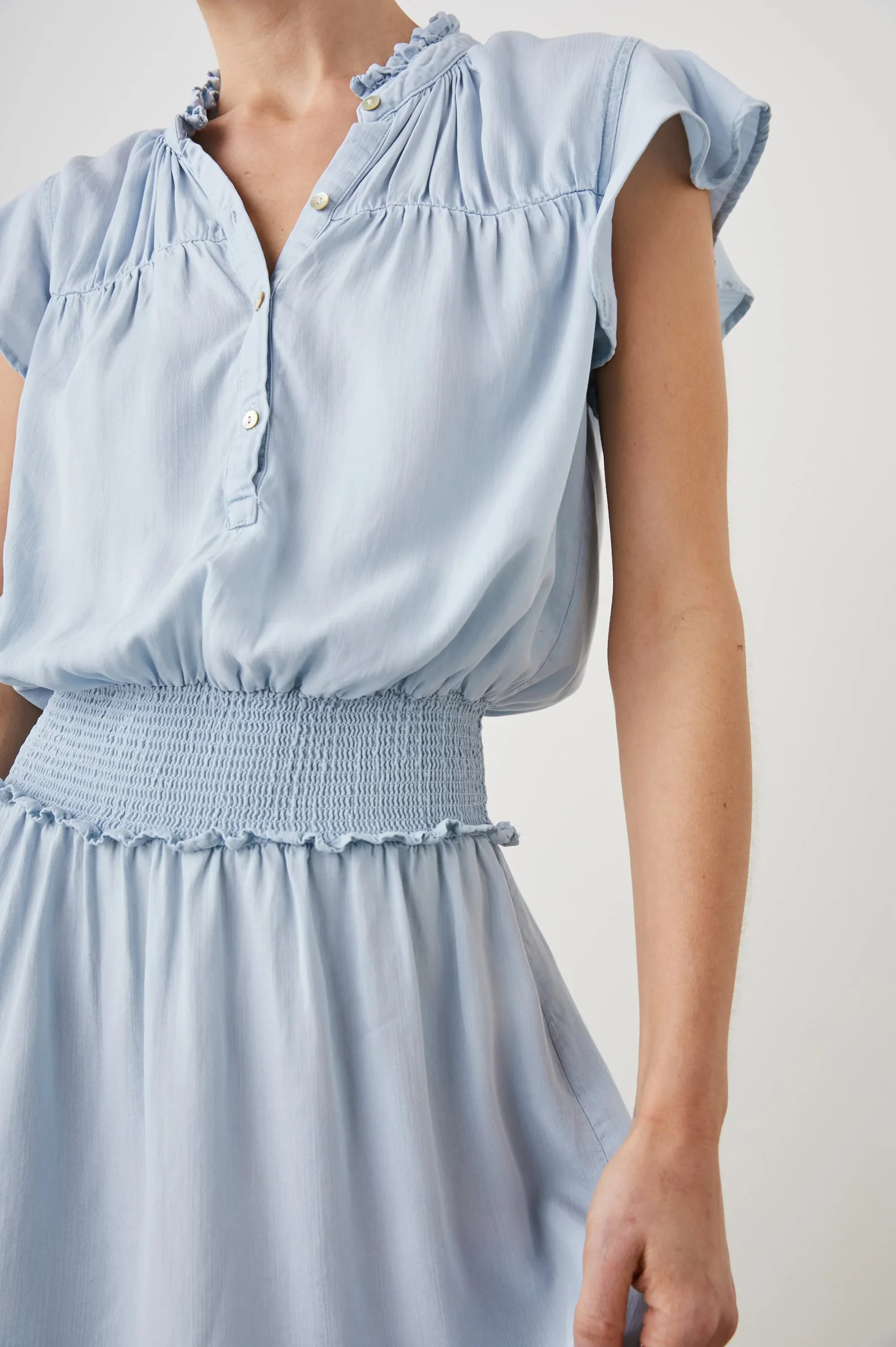 AMINA DRESS - LIGHT VINTAGE – Image 3