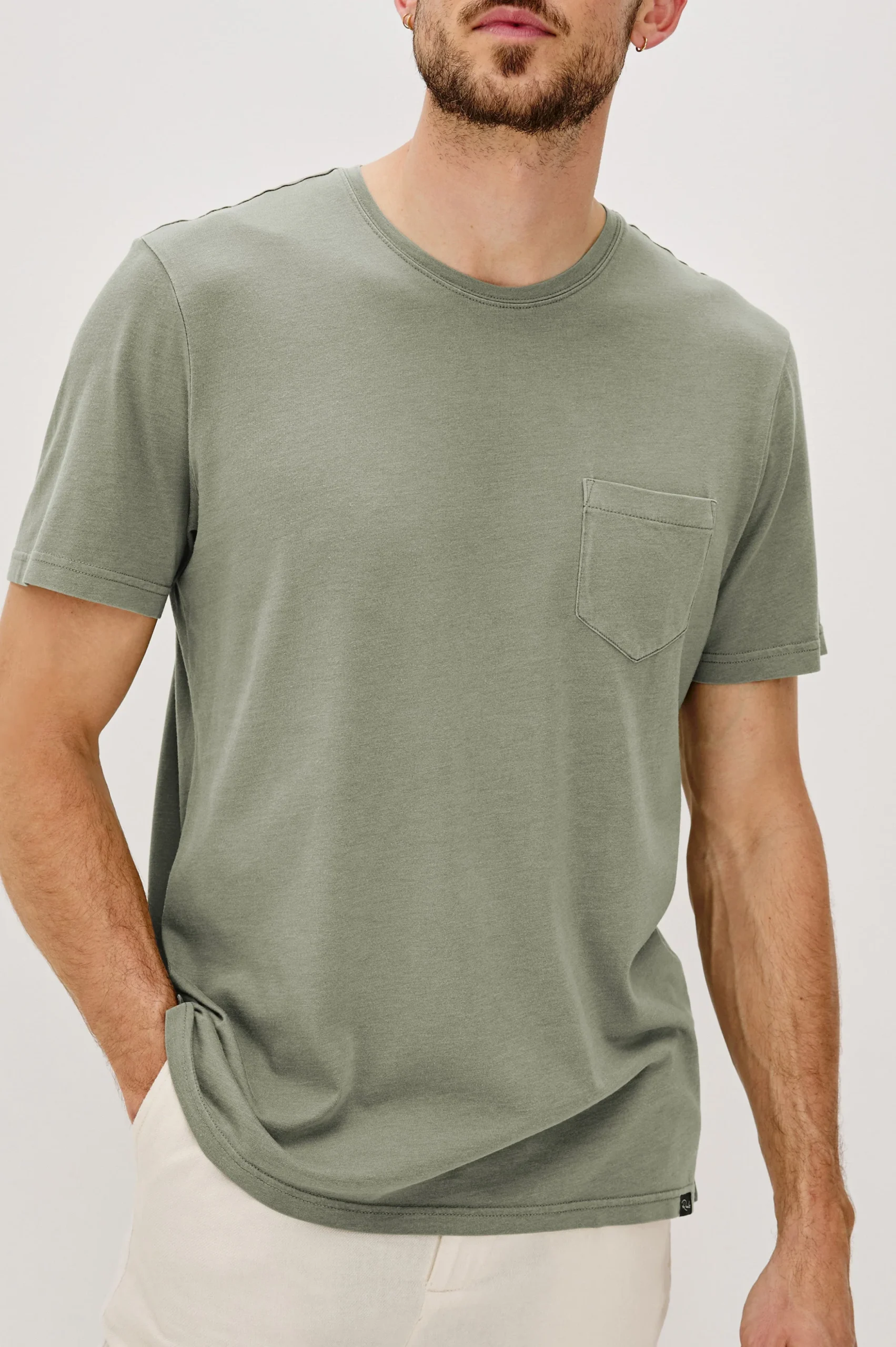 JOHNNY T-SHIRT - OLIVE – Image 3