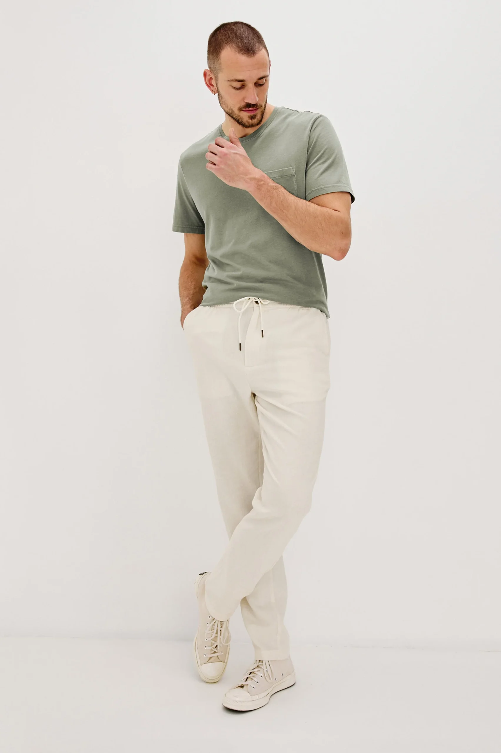 JOHNNY T-SHIRT - OLIVE – Image 4