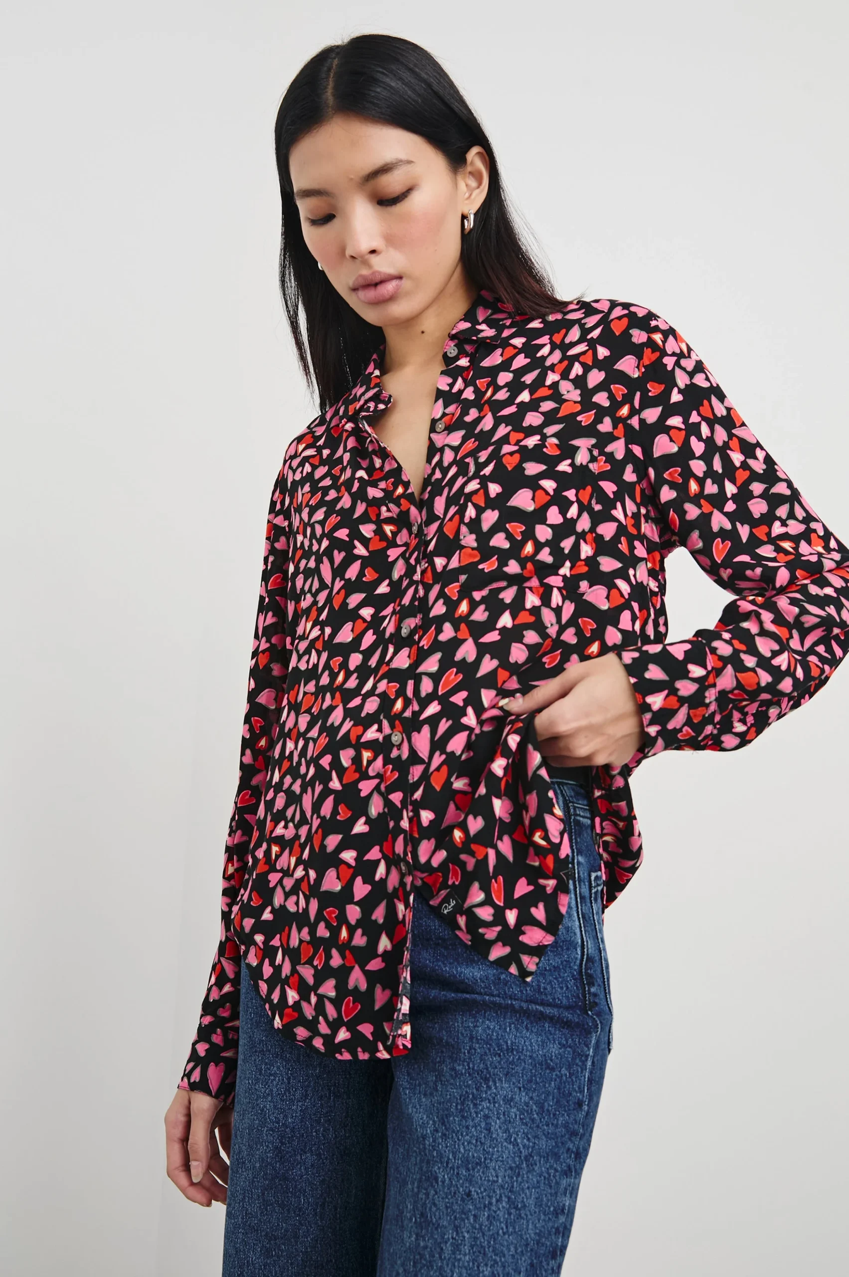 JOSEPHINE SHIRT - LOVE STRUCK – Image 5