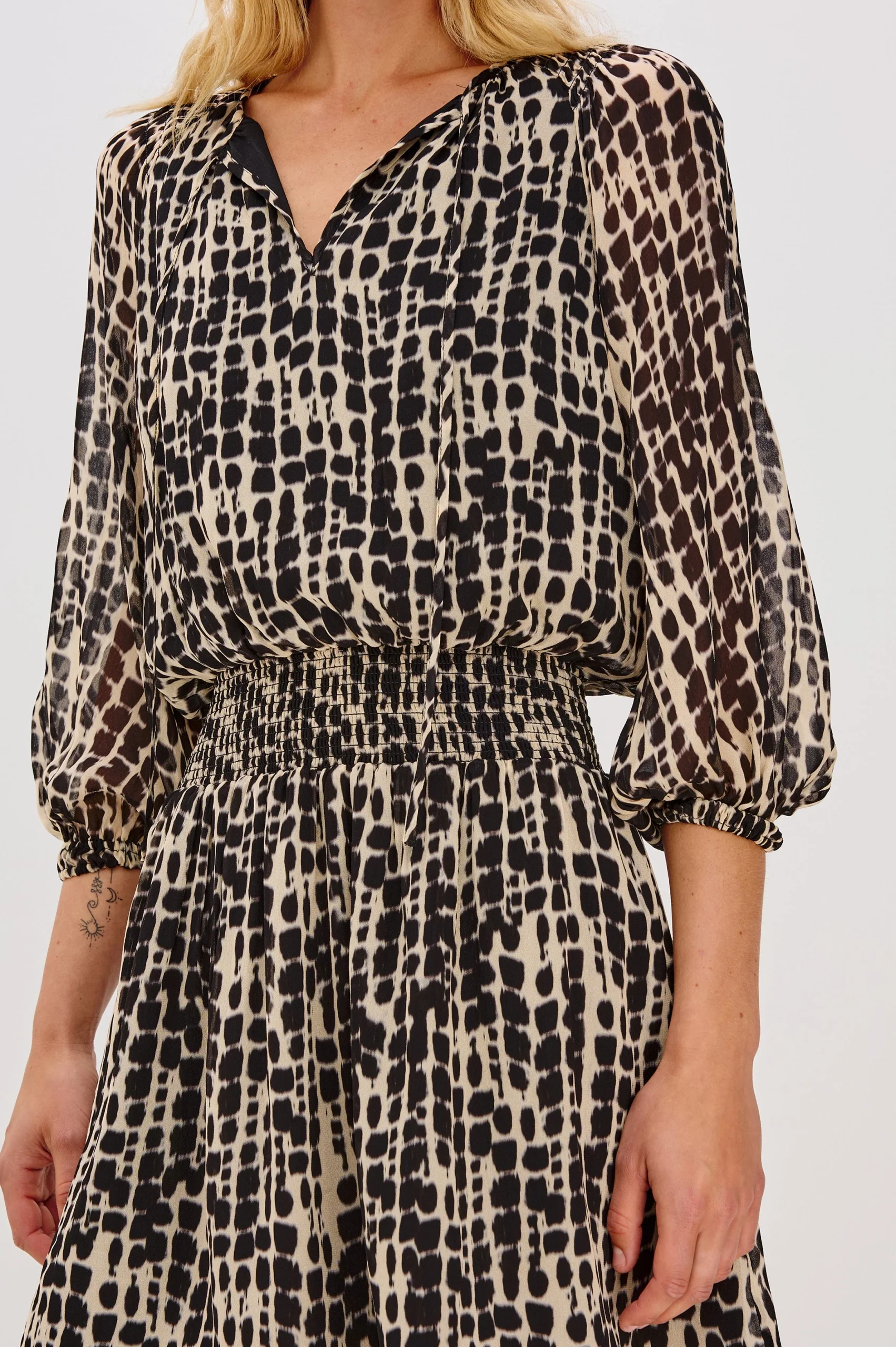 KARI DRESS - SPOTTED SHIBORI – Image 3