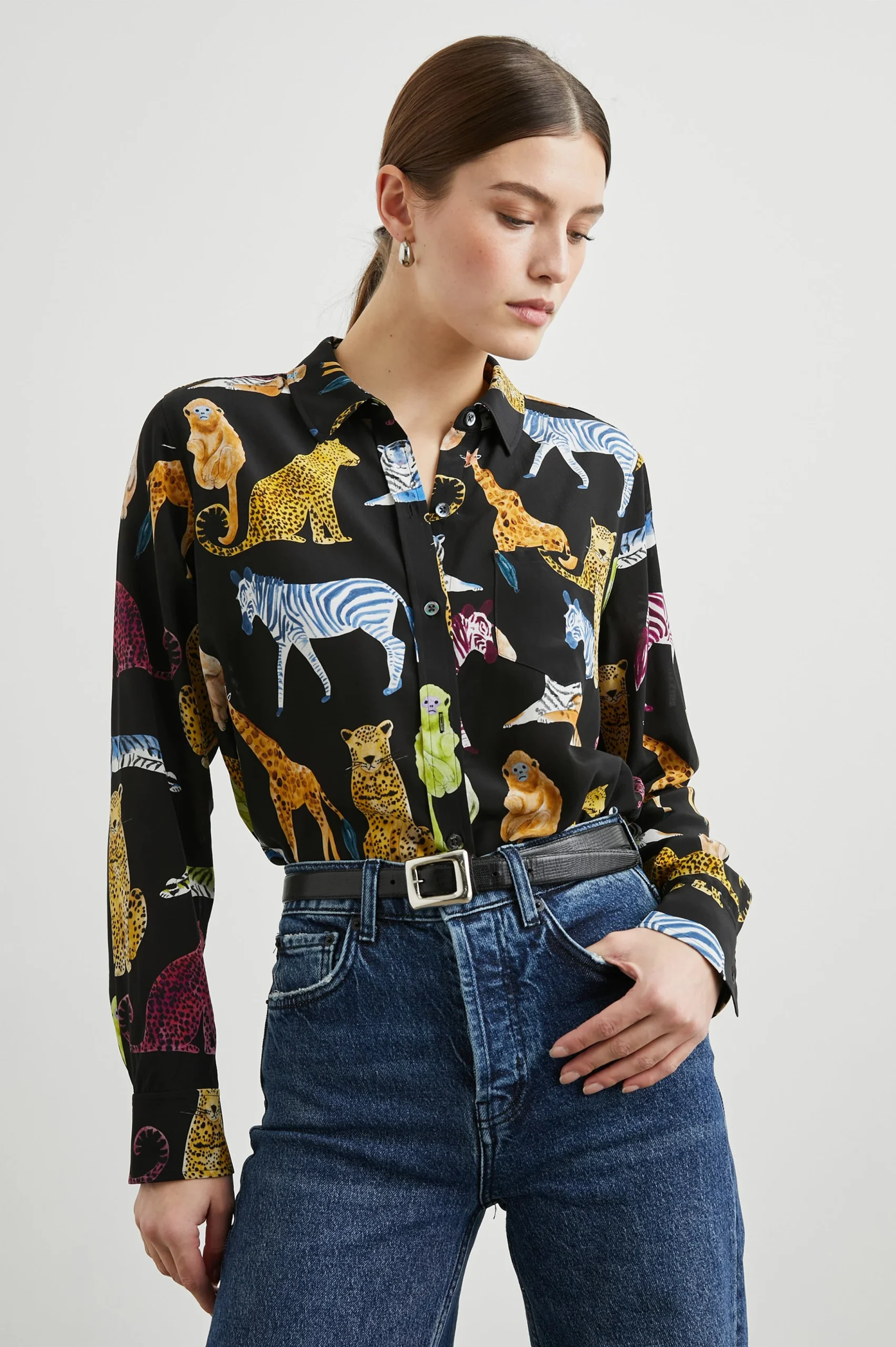 KATE SHIRT - ILLUSTRATED ANIMALS – Image 5