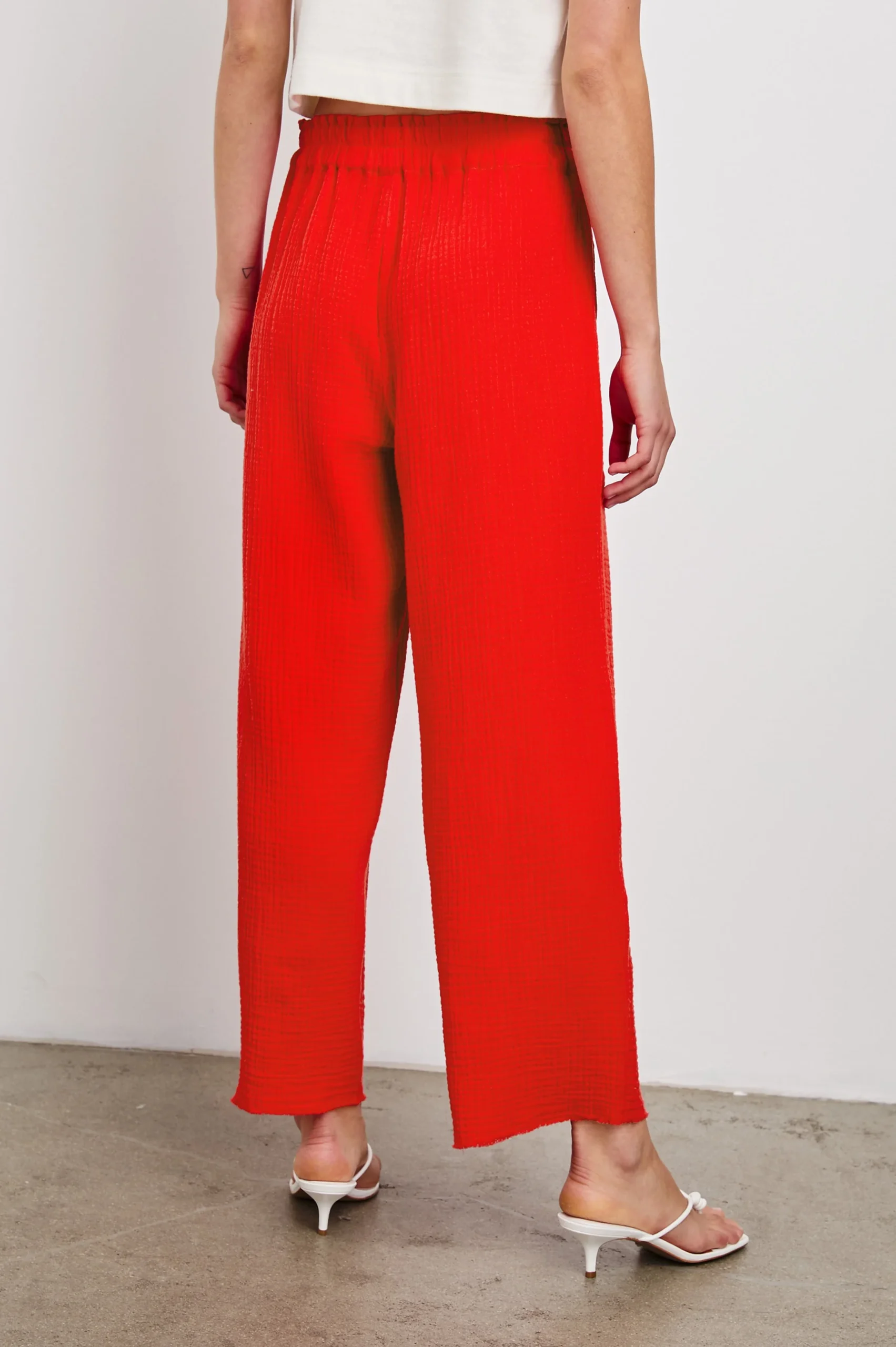 LEON CROP PANT - CHERRY – Image 6