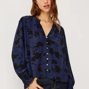 MAGDA SHIRT - NAVY TOSSED ROSES