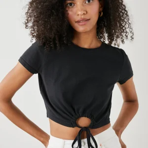 ZENA T-SHIRT - BLACK