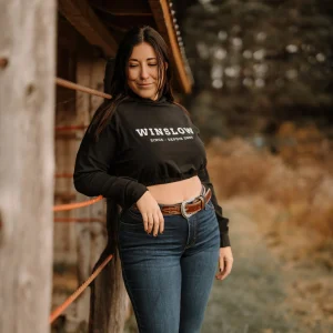 Hoodie crop manche longue Winslow en bambou noir avec élastique à la taille pour femme